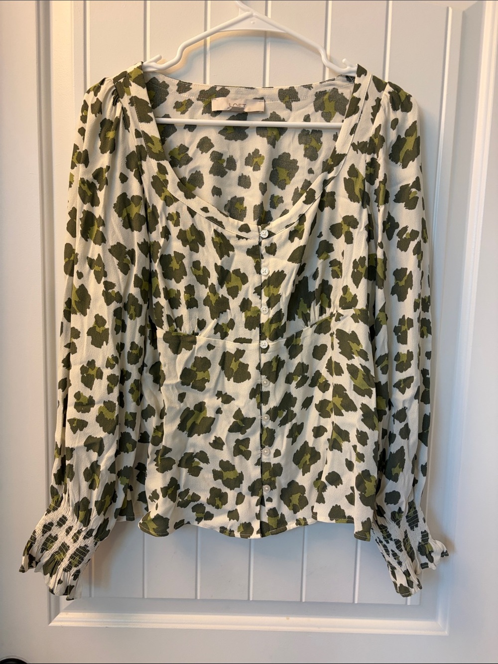 Woven Olive Green Print Button-Front Women’s Top